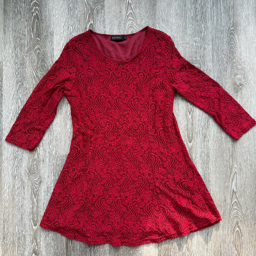 Cute little Vintage Y2K Red Lave Mini dress